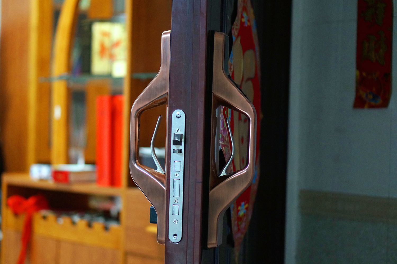 让你温馨港湾固若金汤——六孚方程式指纹防盗锁体验报告