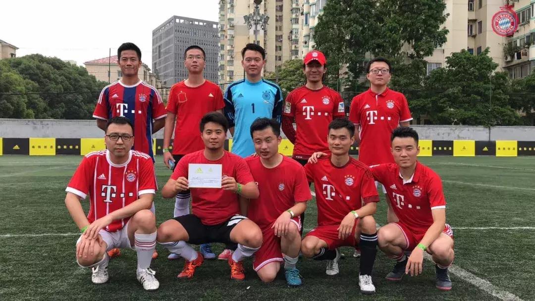 拜仁球迷队：希望之星闪耀而出中国拜仁有救了！超时空同居