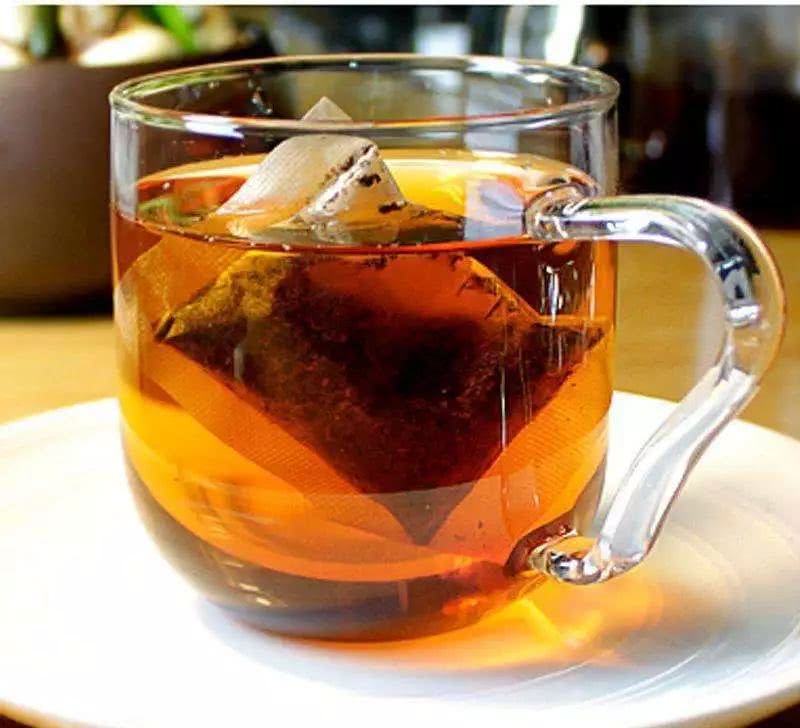 夏天为什么是痛风的高发期,痛风病友记住这9点轻松过夏天