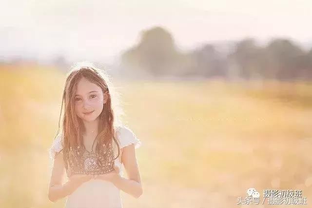 六一儿童节如何给宝宝拍照,在班里拍六一儿童节拍照视频