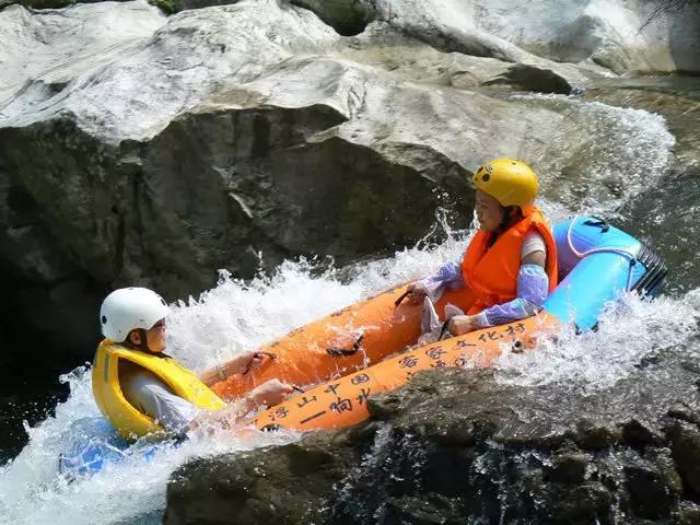 抛开空调WiFi西瓜，让博罗给你一个最美的“湿身”理由！