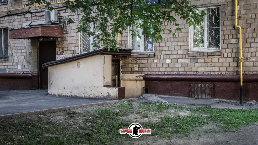 男人天堂，一起逛逛俄罗斯的“*器武**”商店