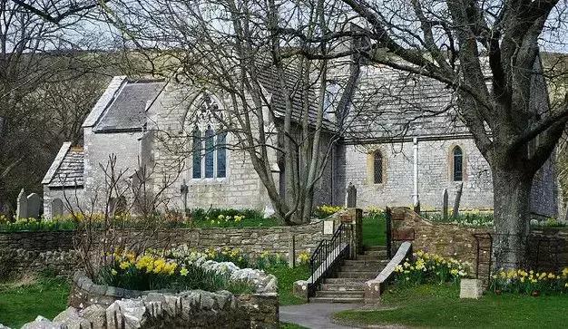 深山里发现荒无人烟的鬼城,欧洲无人小镇