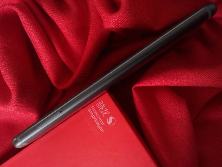 带拍照功能的游戏,手机除游戏拍照还有什么刚需性能