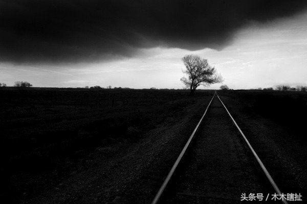 心理学：当你撑不下去的时候，去做这3件事，它们能帮你走出困境