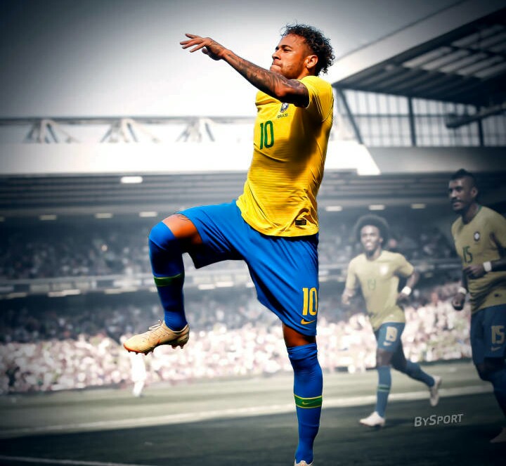 内马尔ins晒受伤照,内马尔赛后再次晒出腹肌照