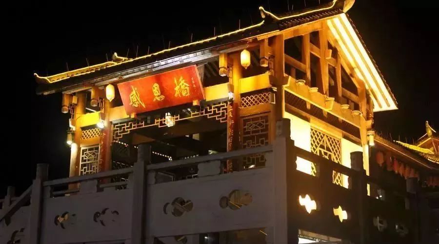 宝鸡到昆明的机票多少钱,宝鸡到昆明火车硬卧多少钱