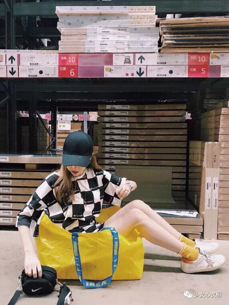 夏日百搭又时尚的潮牌包包不要错过了