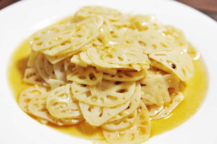 藕有止泻的功效吗,藕水止血凉血