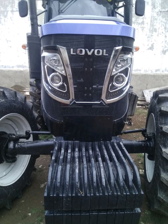 雷沃1604D拖拉机14万6，1804Q拖拉机13万7，朋友们我该怎么选？