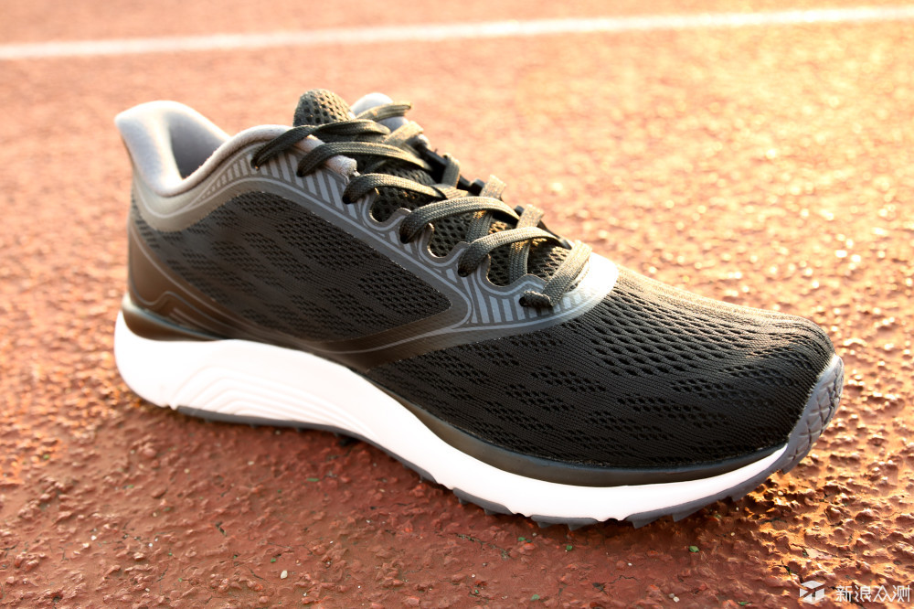 amazfit羚羊跑鞋,amazfit羚羊轻户外跑鞋2