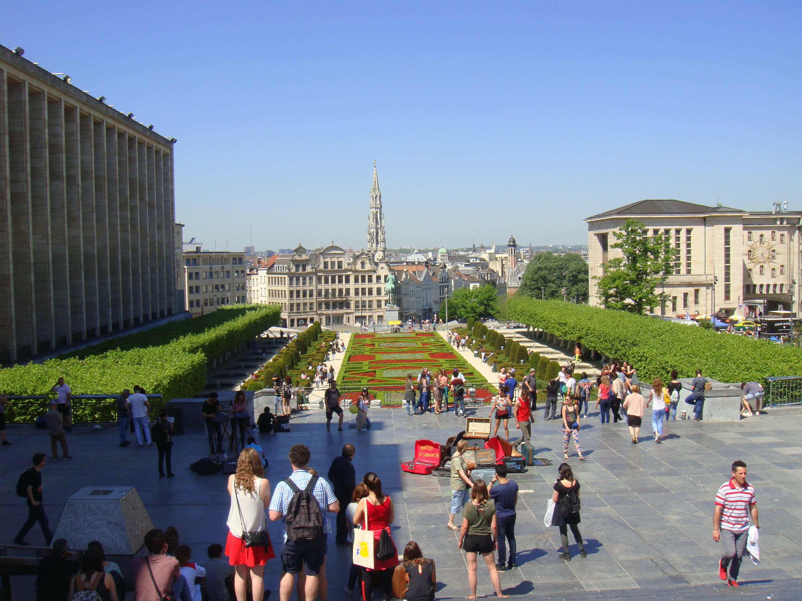 春天里走进比利时布鲁塞尔 (布鲁塞尔艺术山皇家广场)