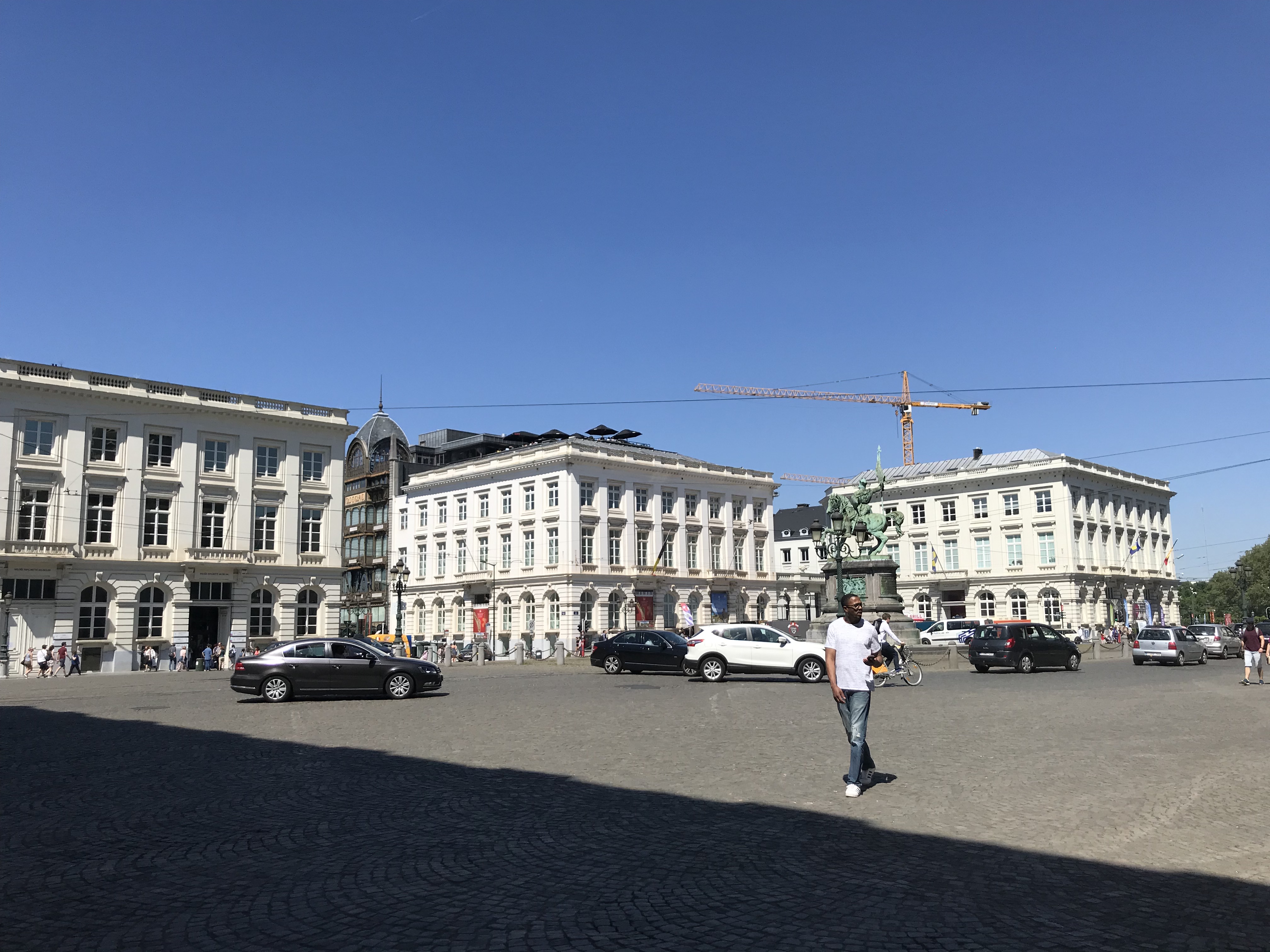 春天里走进比利时布鲁塞尔 (布鲁塞尔艺术山皇家广场)