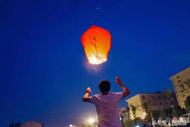 3年20万学费,探访亚洲最大的高考工厂