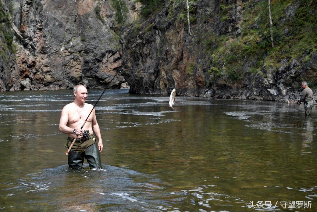 普京被采访照片,普京面对镜头照片