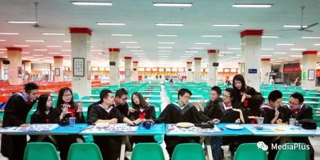 全网最火拍照姿势,站着都好看的拍照姿势