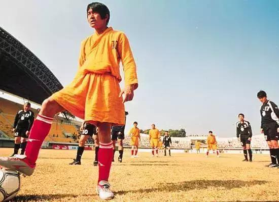 6月这片,不就是一部清新文艺版的《少林足球》吗