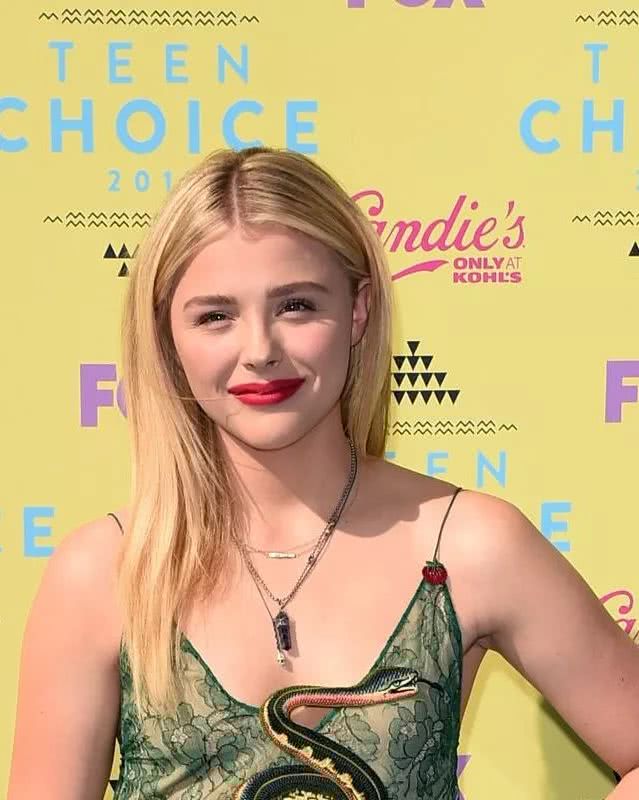 肩宽屁股大胯宽大腿粗全身穿搭,胯宽腰粗适合怎么穿