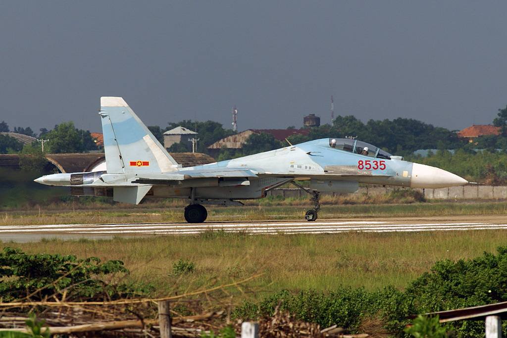 越南空军实力如何？盯着中国买啥就认购啥！仅东南亚排名第一不够