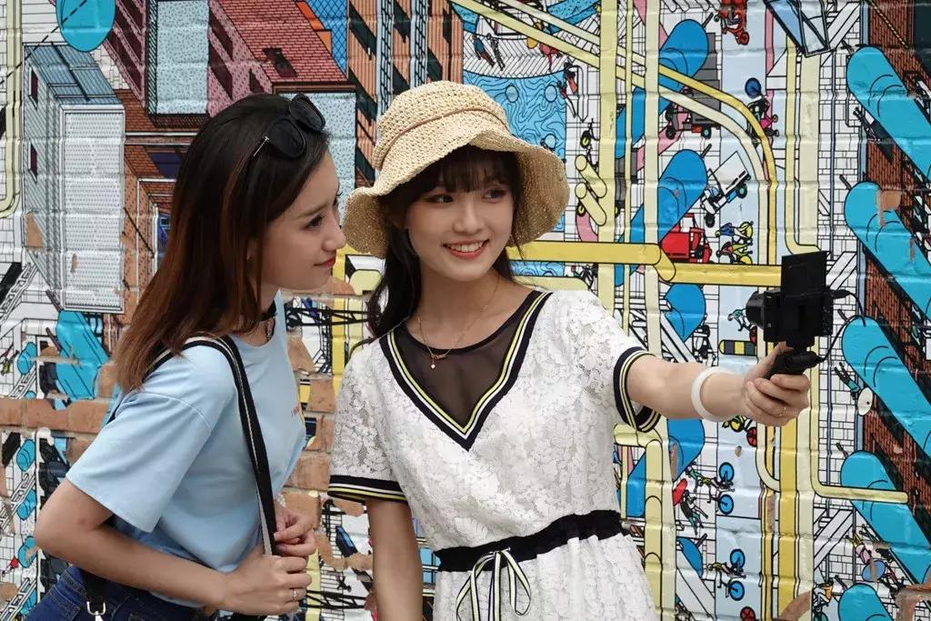 索尼黑卡数码相机dsc-rx100m6,索尼黑卡6dsc-rx100m6数码相机