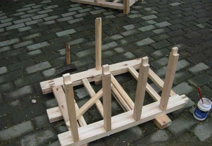 木工自制万能工作台尺寸3d图解,工地现场怎样制作木工台锯工作台