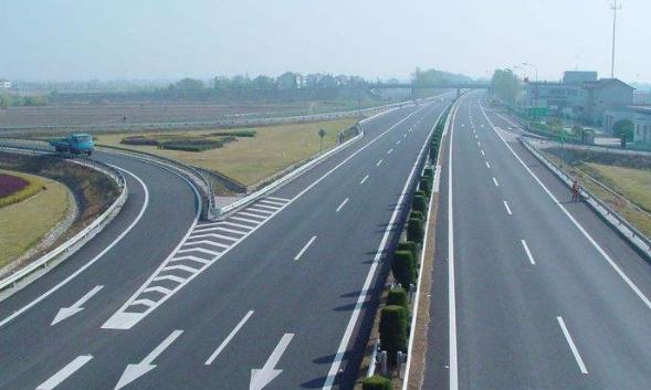 如何看懂高速限速标志,跑高速必记交通标志