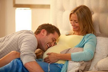 准爸爸怎么缓解孕妇的情绪,为什么孕妇容易发脾气容易哭