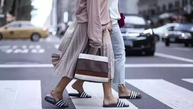 凉拖相差5元有什么区别,凉拖划算