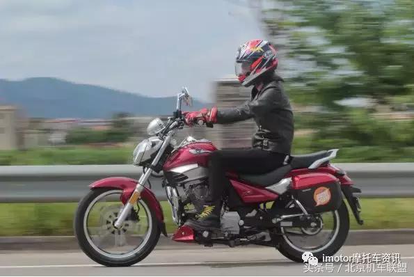 bajaj摩托车视频,巡航摩托十大入门级车型