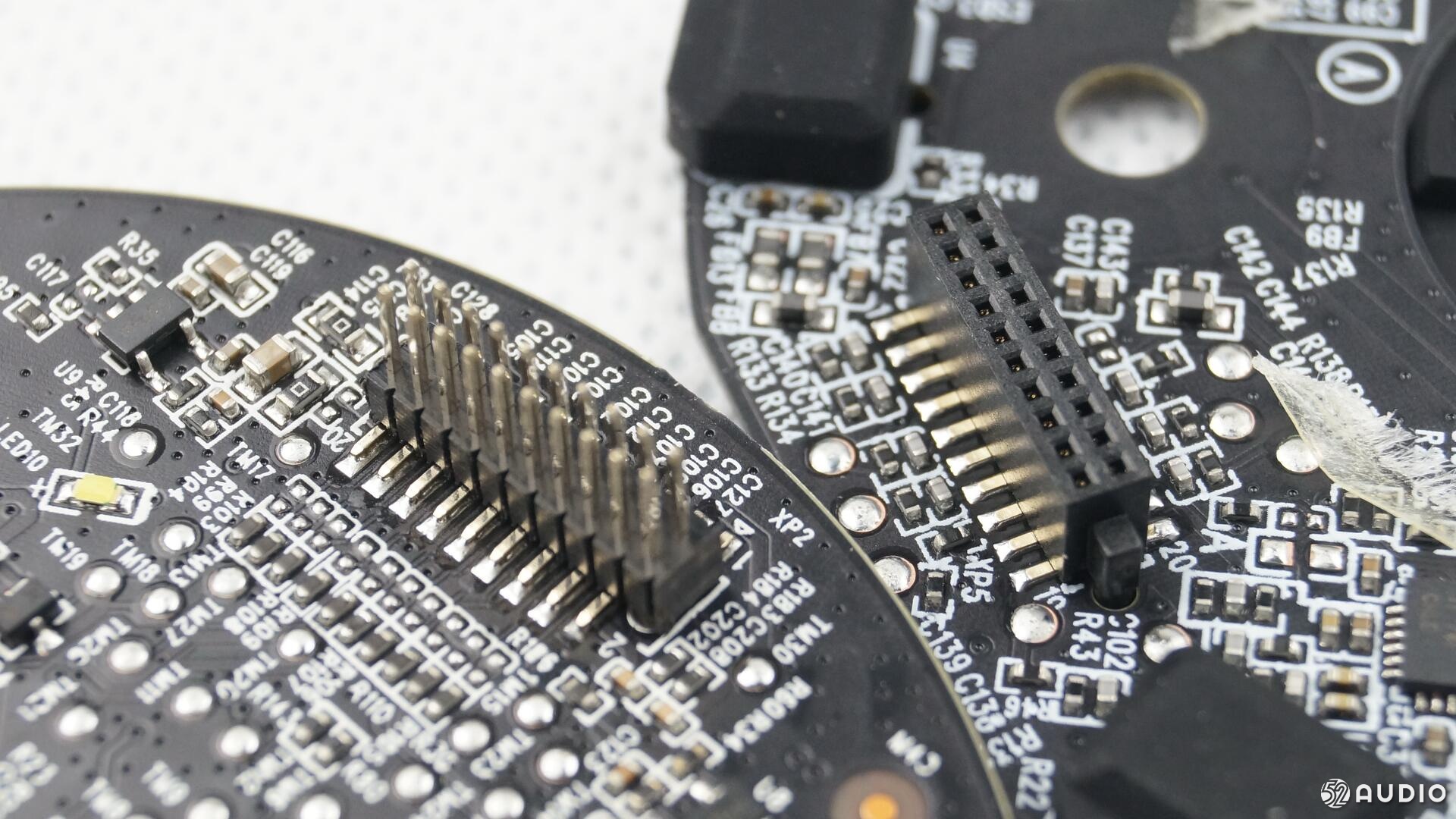 天猫精灵智能音箱boom拆解,天猫精灵智能音箱x3和X6对比