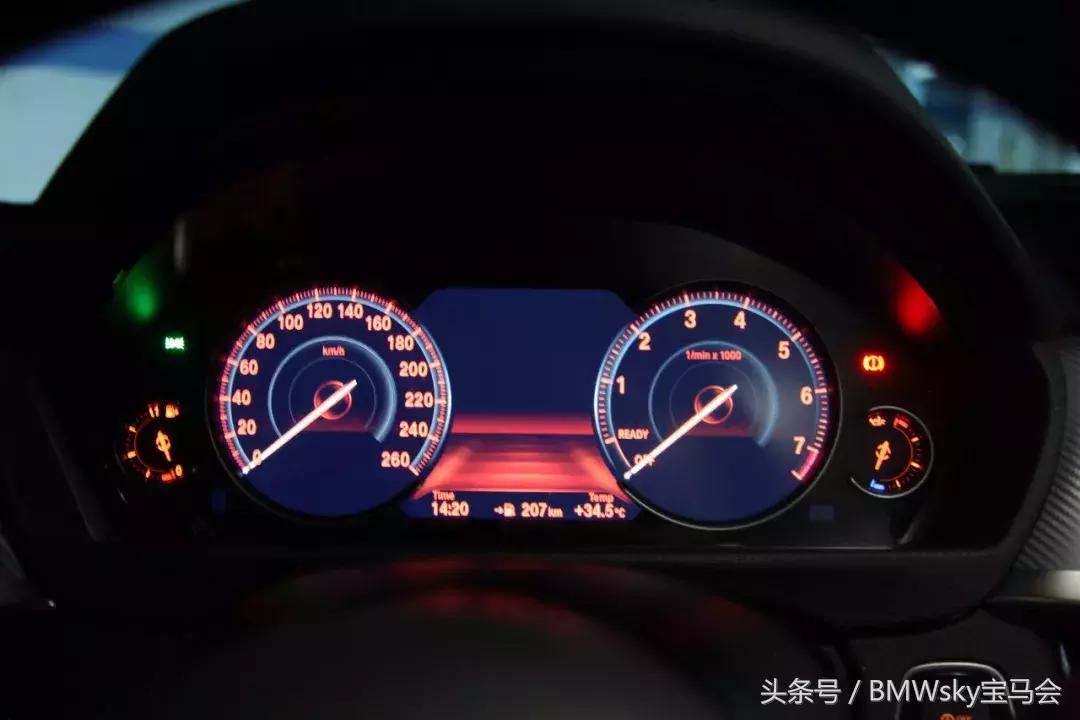 宝马330lixdrivem运动版感受,23款宝马330i第一视角沉浸式体验