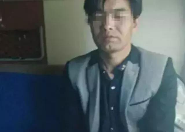 可笑又可怕，为了运毒，他们连小丁丁都不放过