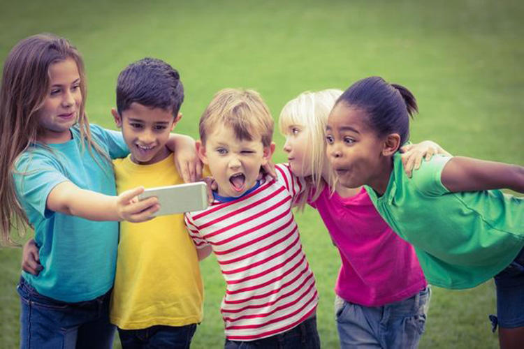 孩子矮小因发育晚？该了解下骨龄检测了