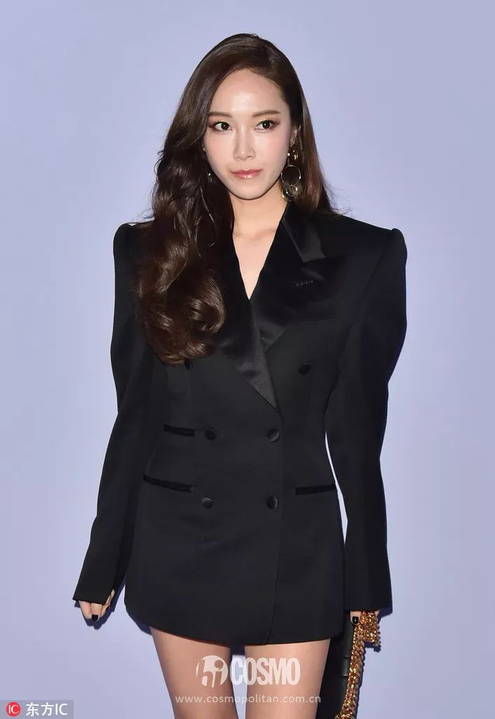 为什么中国女明星妆都好浓,中国女星化妆为什么没有日韩好看