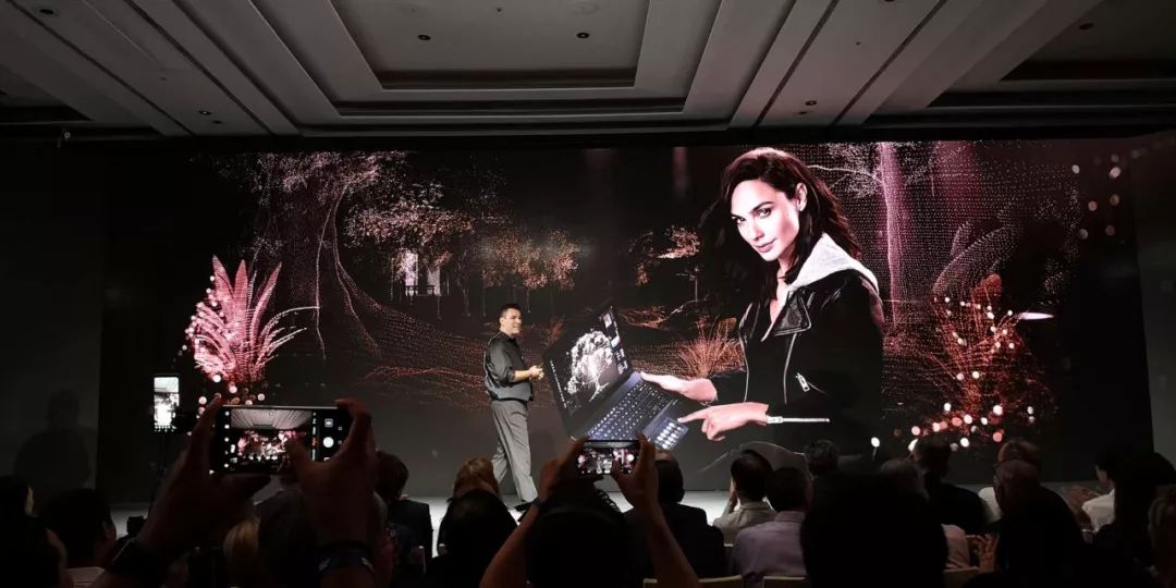 华硕真全面屏,华硕笔记本电脑怎么开屏幕键盘