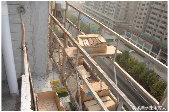 吊篮拆除安全注意事项,吊篮安装拆除安全技术交底