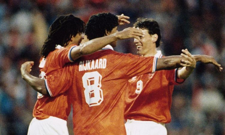 不懂足球该从哪里看,这4部电影看完秒懂足球文化