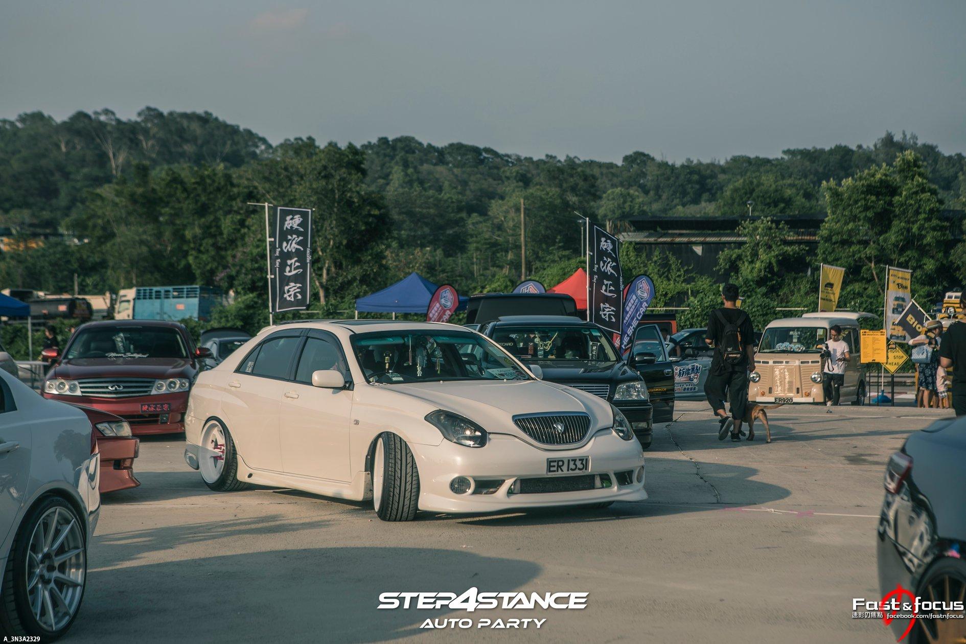 昨天300多部改装车大聚会，怪不得人们都说香港是玩车天堂！