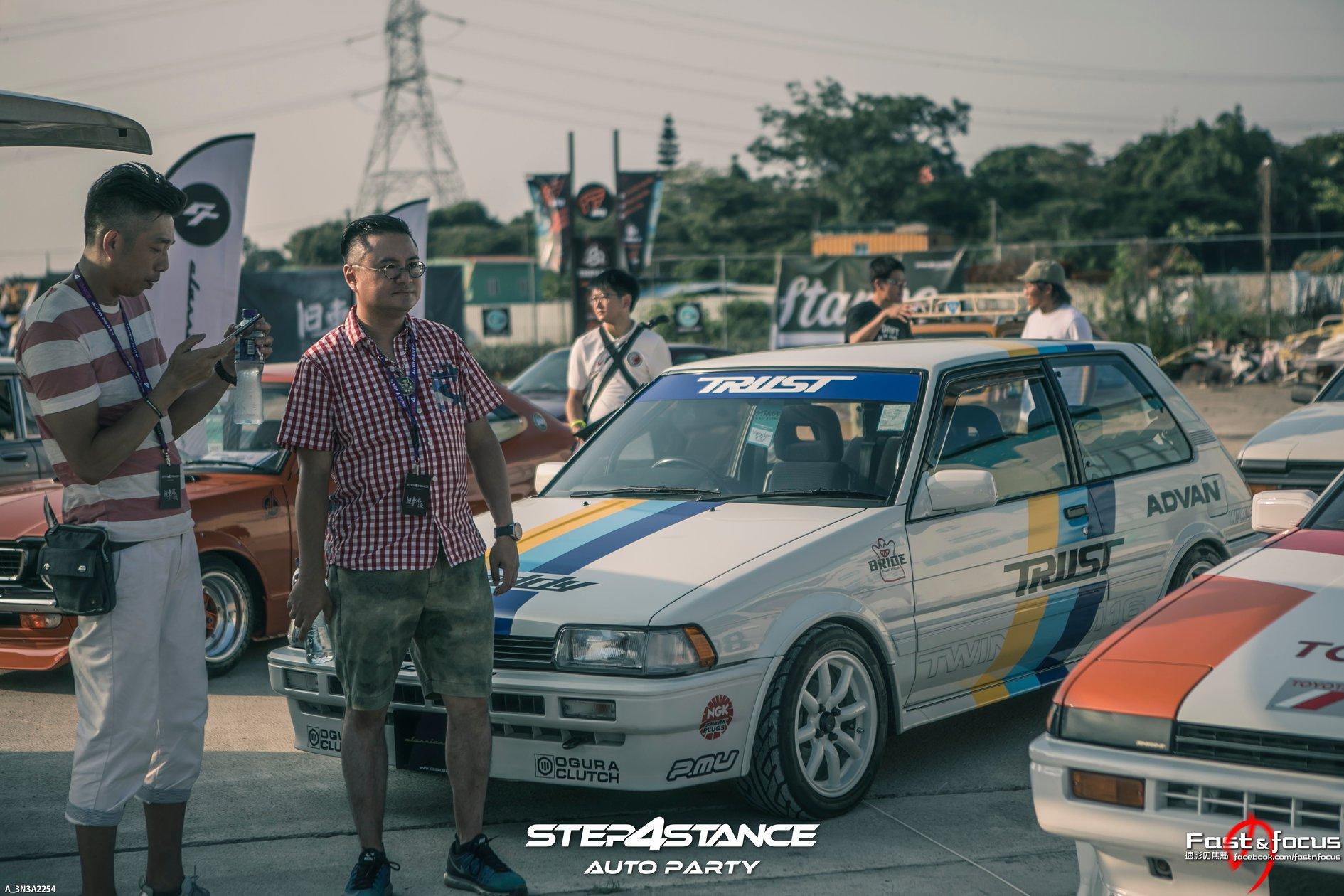 昨天300多部改装车大聚会，怪不得人们都说香港是玩车天堂！