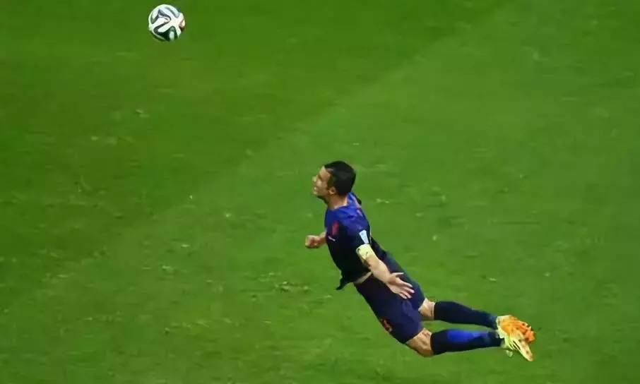 世界杯四年一次不容错过,四年又四年国足何时能出头