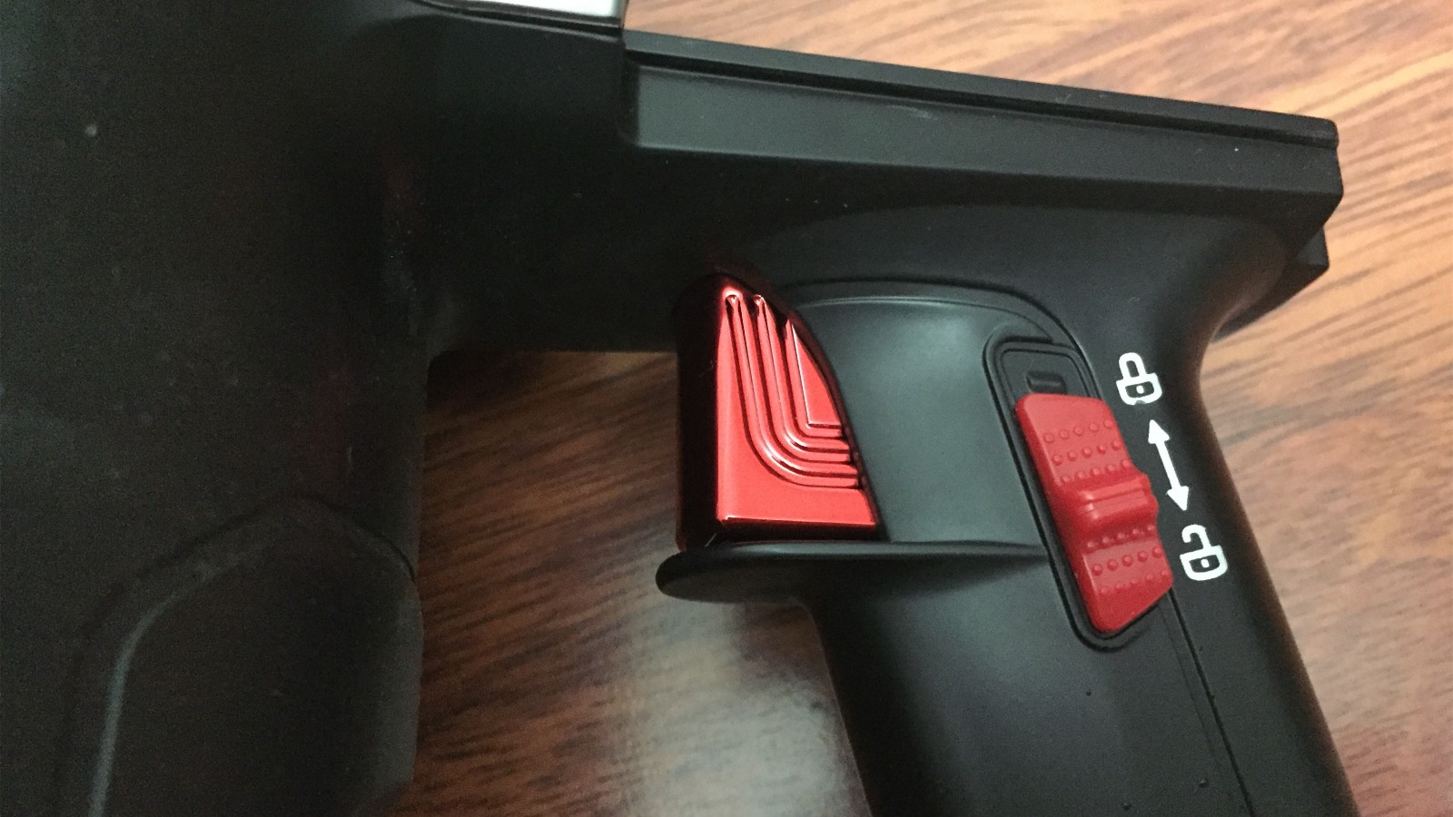 手持无线吸尘器戴森,手持戴森无线吸尘器