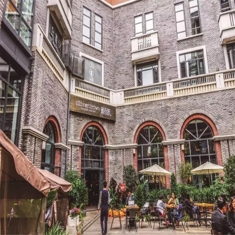 “想不红都难”系列：欢迎全世界的朋友来渝中蹭网