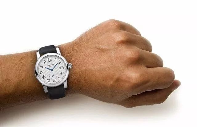 浪琴康卡斯男表万元内,一万左右男表除了浪琴还有啥