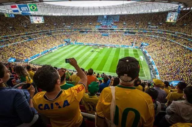 2018涓栫晫鏉紑璧涘墠鐞冨憳鍏ュ満,涓栫晫鏉簿褰╁叆鐞冩椂鍒荤敤缁樻湰灞曠ず