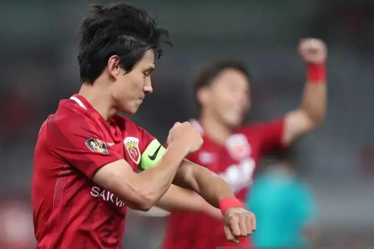 王燊超足协处罚视频,王燊超重罚