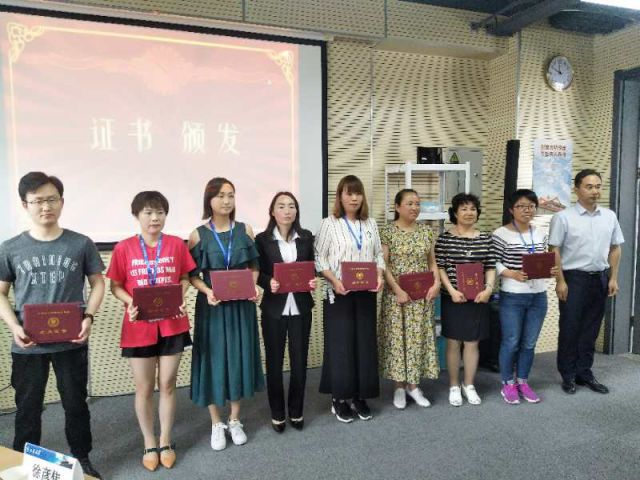 「电商人物」从打工妹到电商创业好青年——杨爱花