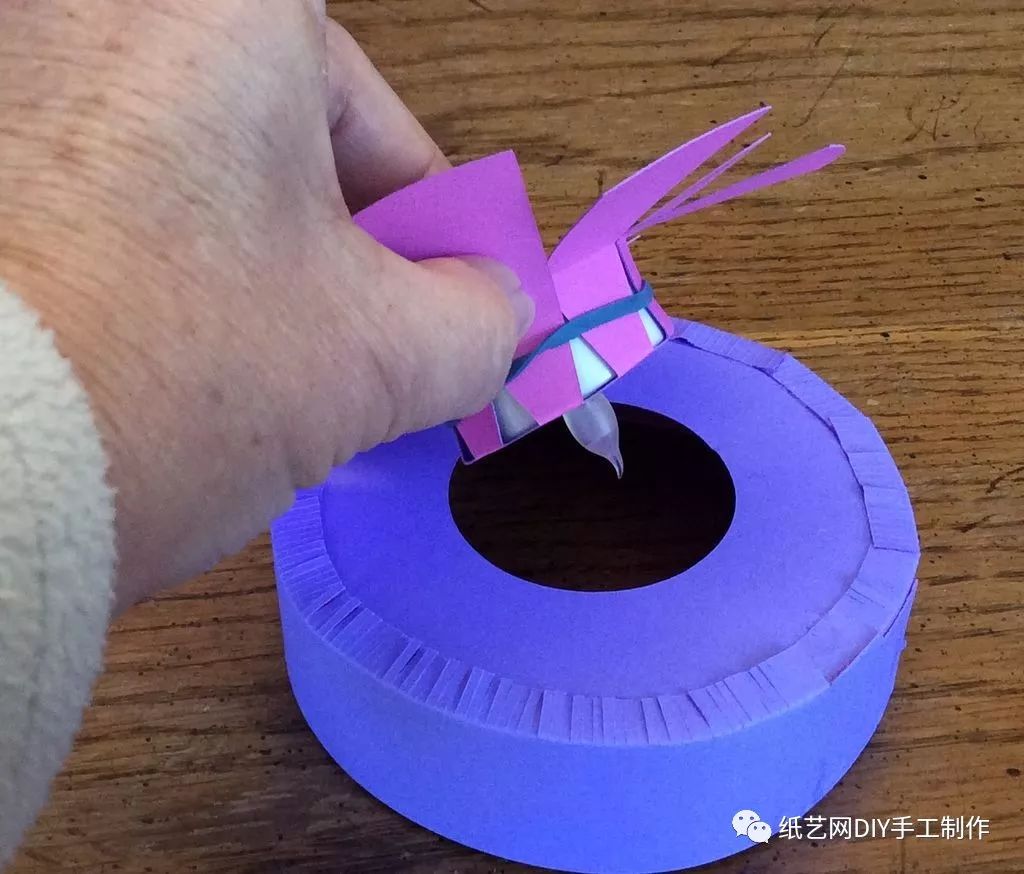 手工折纸古风灯笼长方形手提宫灯,如何固定纸雕灯笼图片教程