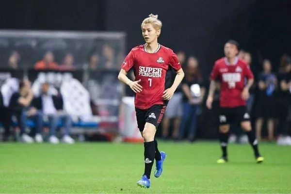 鹿晗凭实力解说世界杯,鹿晗解说世界杯状态