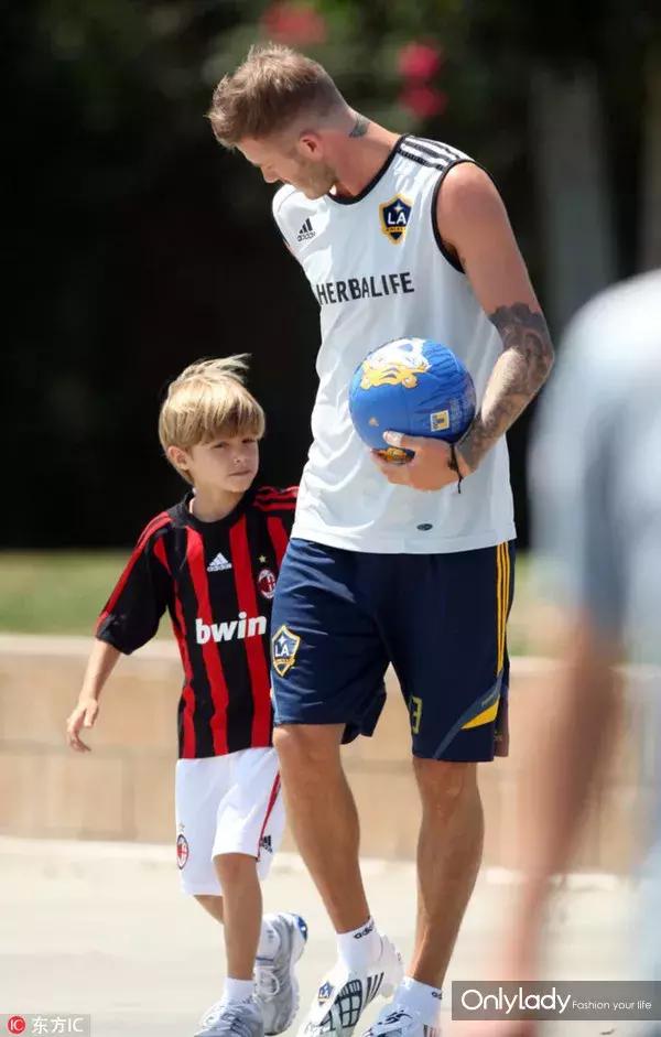 文明观球，给你心目中的世界杯巨星太太团排个名吧！