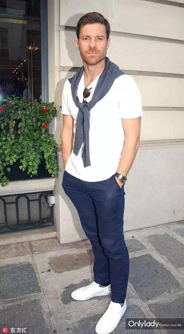 文明观球，给你心目中的世界杯巨星太太团排个名吧！